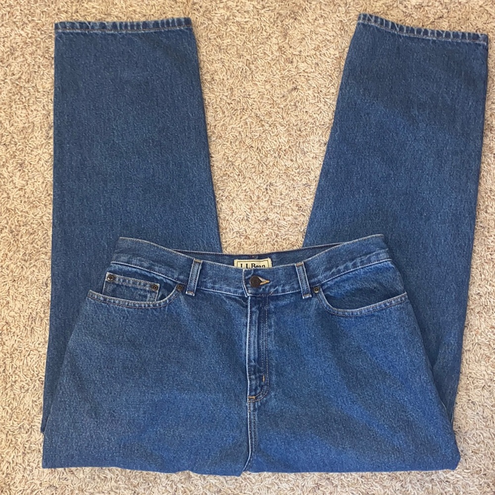 Women’s straight leg L.L.Bean jeans